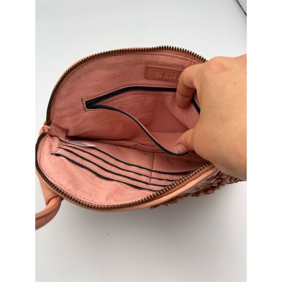 Hobo Womens Dusty Rose Woven Leather Wristlet Clutch Handbag